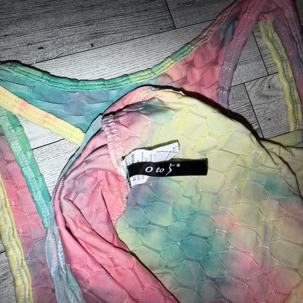 Tie Dye Yoga Set (2 piece top and bottom) activewear set - Picture 8 of 9